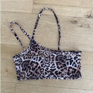 Jagger & Stone - Asymmetrical Crop Top in Leopard Print Brown and Black